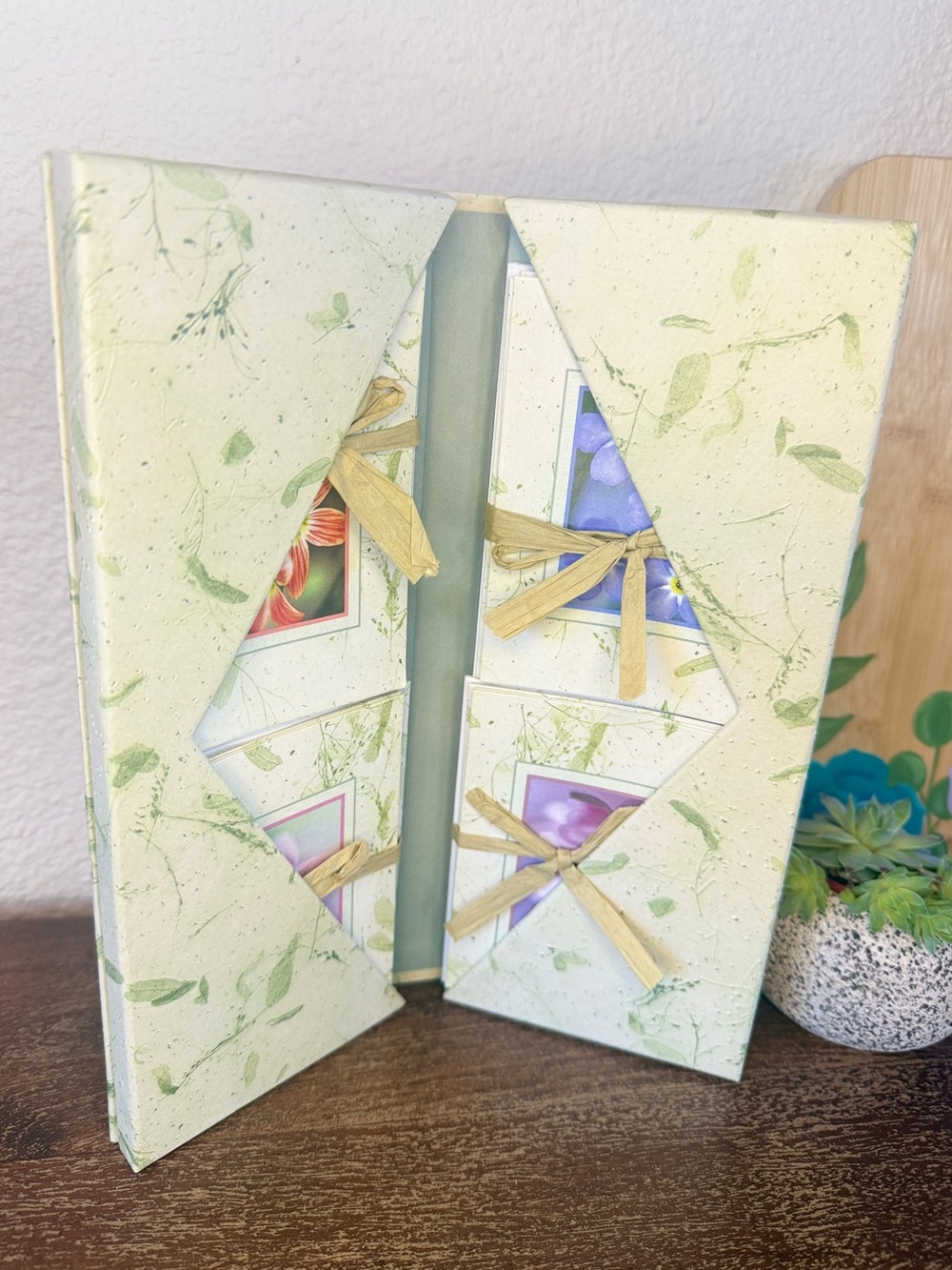 Botanical Blank Note Card Set (4 Packs) - Picture 13 of 14